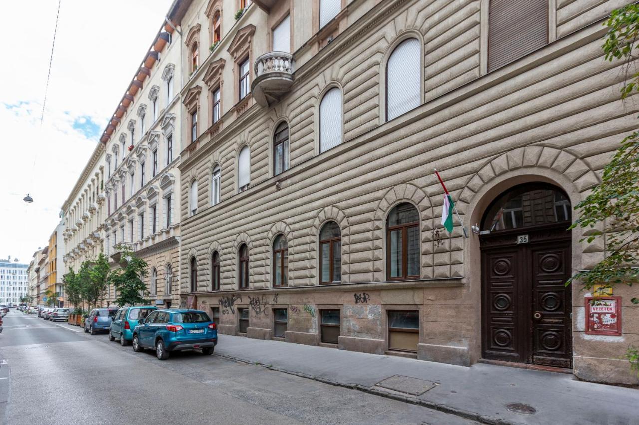 Cozy & Pleasant Homes In The Heart Of Budapeszt Zewnętrze zdjęcie